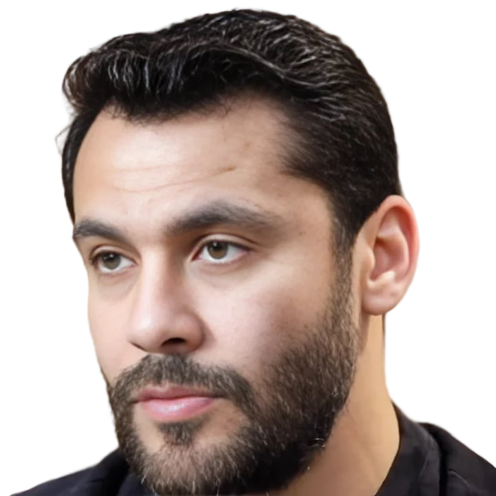 أحمد حسن